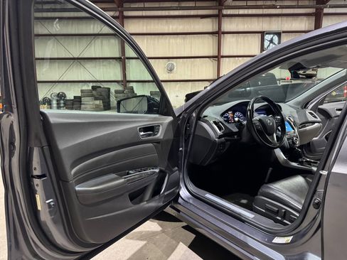 Used 2019 Acura TLX w/ Technology Package image 12