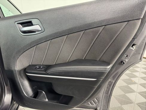 Used 2023 Dodge Charger SXT RWD image 33