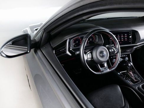 Used 2021 Volkswagen Jetta GLI Autobahn image 23
