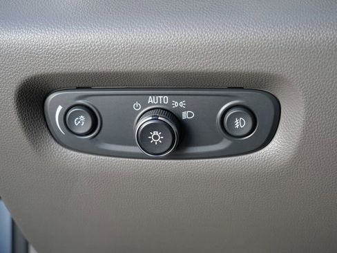 Used 2021 Chevrolet Traverse Premier w/ LPO, Floor Liner Package AWD/4WD image 19