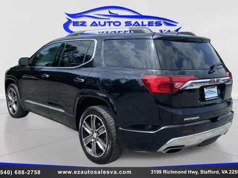 Used 2017 GMC Acadia Denali w/ Technology Package AWD/4WD image 7