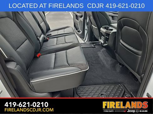New 2026 RAM 1500 Laramie AWD/4WD image 25