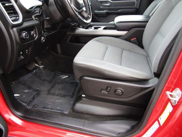 Used 2023 RAM 1500 Big Horn AWD/4WD image 17