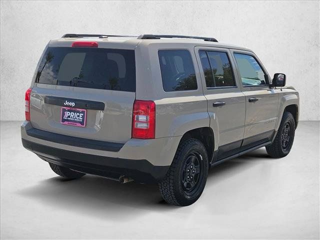 Used 2017 Jeep Patriot Sport FWD image 5