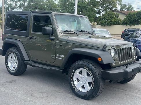 Used 2015 Jeep Wrangler Sport w/ Quick Order Package 23S AWD/4WD image 6