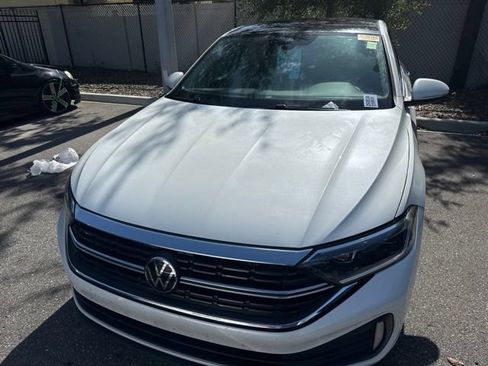 Used 2023 Volkswagen Jetta SEL FWD image 22