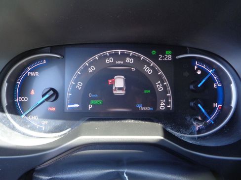 Used 2025 Toyota RAV4 XLE w/ Convenience Package AWD/4WD image 12