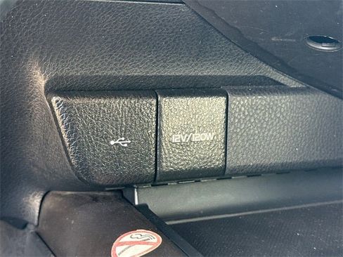 Used 2023 Toyota Camry SE image 25