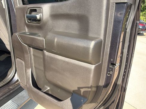 Used 2024 Chevrolet Silverado 1500 Custom Trail Boss w/ LPO, Dark Essentials Package AWD/4WD image 20