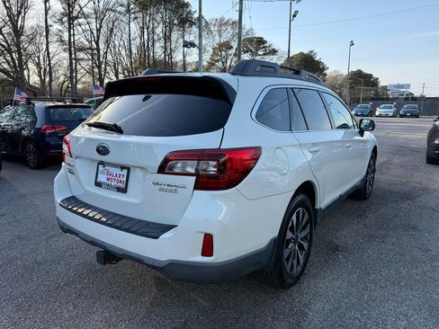 Used 2015 Subaru Outback 2.5i Limited image 4