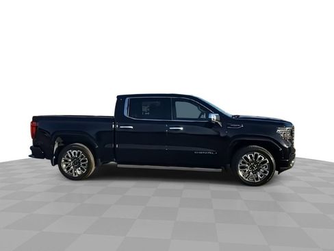 Used 2024 GMC Sierra 1500 Denali Ultimate image 9