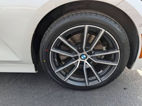 Used 2021 BMW 330i xDrive Sedan AWD/4WD image 34