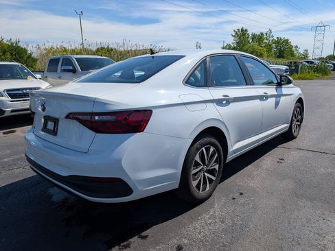 Used 2024 Volkswagen Jetta S FWD image 6