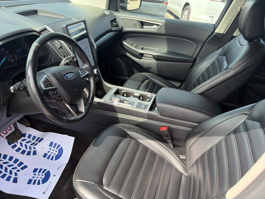 Used 2023 Ford Edge SEL AWD/4WD image 16