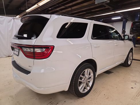 Used 2024 Dodge Durango GT image 5