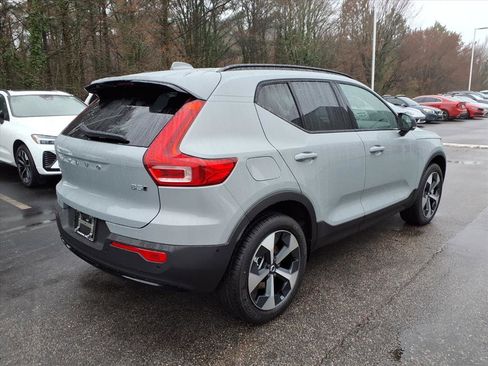 New 2026 Volvo XC40 B5 Plus w/ Protection Package Premier image 3