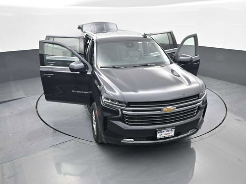 Used 2024 Chevrolet Suburban LT image 47