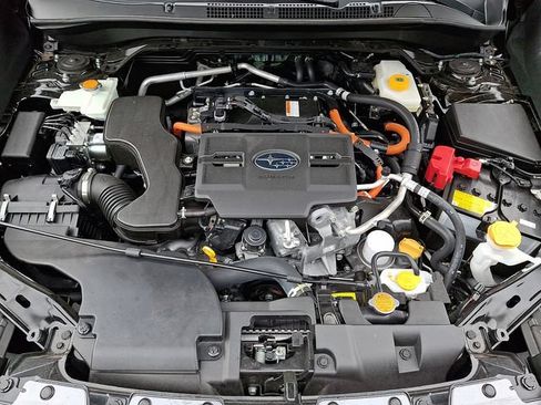 Used 2025 Subaru Forester Premium AWD/4WD image 32