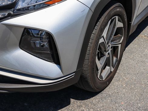 Used 2023 Hyundai Tucson SEL w/ Convenience Package FWD image 4