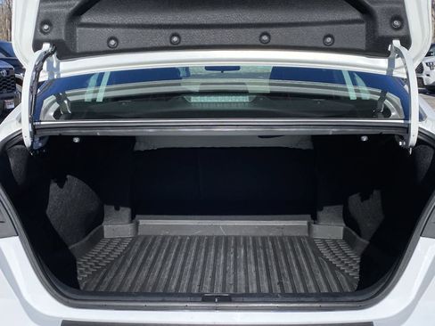 Certified 2025 Toyota Camry SE image 18