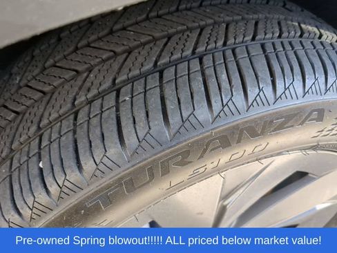 Used 2025 Volkswagen Taos S FWD image 9