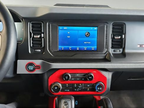 Used 2022 Ford Bronco Big Bend AWD/4WD image 15