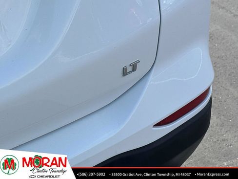 Certified 2022 Chevrolet Equinox LT FWD image 11
