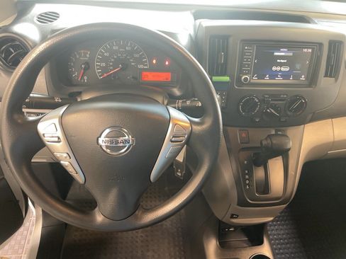 Used 2021 Nissan NV200 SV w/ Sliding Door Glass Package FWD image 19