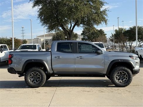 New 2026 Chevrolet Colorado ZR2 w/ Technology Package image 3