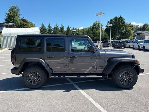 New 2026 Jeep Wrangler Unlimited Sport AWD/4WD image 9