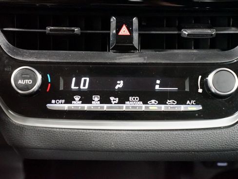 Certified 2024 Toyota Corolla LE FWD image 20