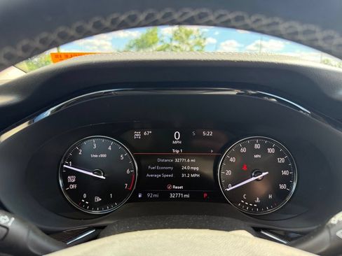 Used 2023 Buick Envision Essence AWD/4WD image 15