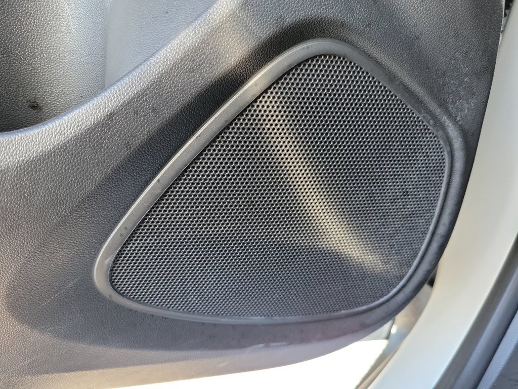 Used 2025 Buick Encore GX Preferred FWD image 22
