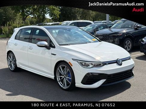 Used 2024 Volkswagen Golf R AWD/4WD image 3