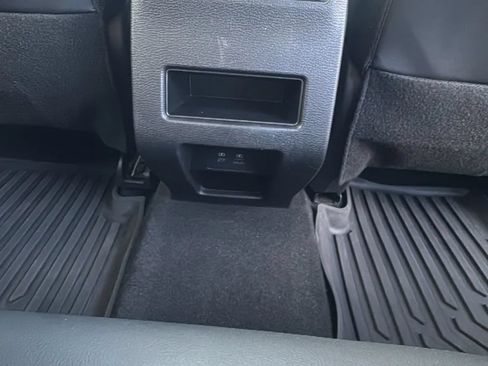 Used 2024 Mitsubishi Outlander Ralliart AWD/4WD image 26