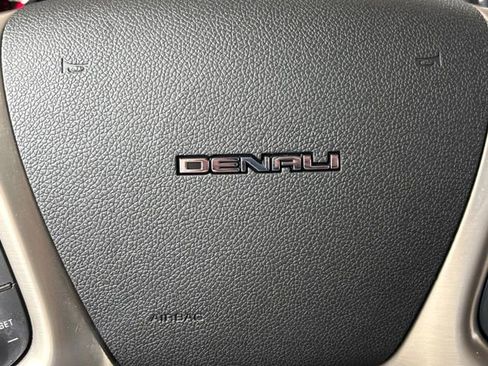Used 2016 GMC Acadia Denali FWD image 12