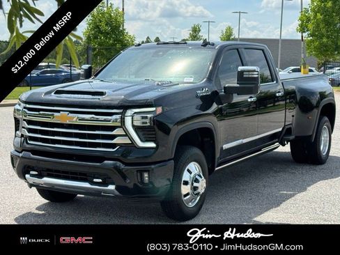 Certified 2024 Chevrolet Silverado 3500 High Country w/ High Country Premium Package image 12