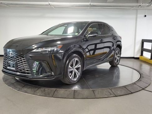 Used 2023 Lexus RX 350 Premium w/ Accessory Package AWD/4WD image 3