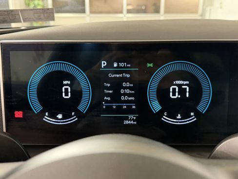 Used 2026 Hyundai Santa Cruz SEL AWD/4WD image 16