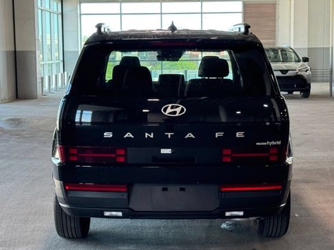 Used 2025 Hyundai Santa Fe SEL AWD/4WD image 9
