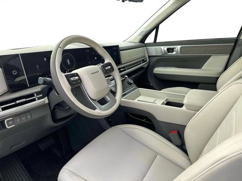 Used 2025 Hyundai Santa Fe Calligraphy image 14