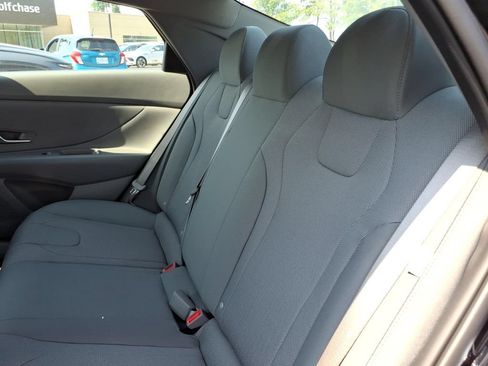 New 2026 Hyundai Elantra SE FWD image 10