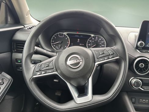 Certified 2024 Nissan Sentra SV FWD image 9