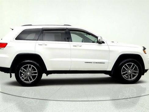 Used 2018 Jeep Grand Cherokee Limited AWD/4WD image 4