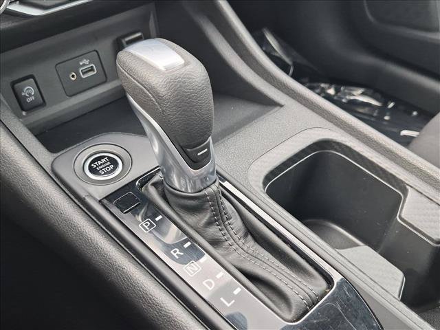 Used 2025 Nissan Sentra S FWD image 12