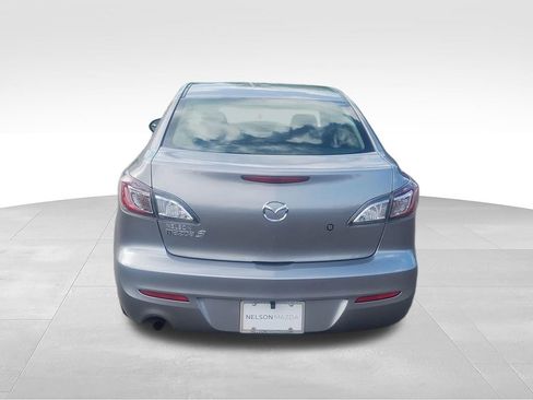 Used 2013 MAZDA MAZDA3 i SV FWD image 5