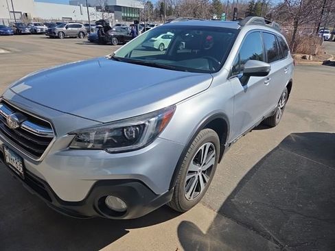 Used 2018 Subaru Outback 2.5i Limited AWD/4WD image 1