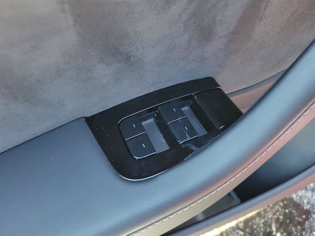 Used 2018 Tesla Model 3 Mid Range RWD image 33