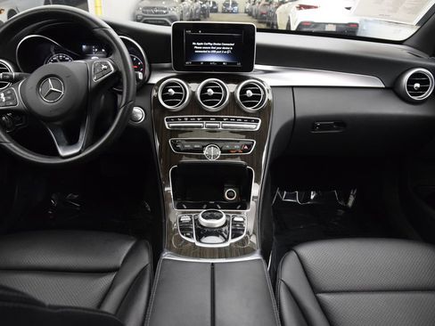 Used 2018 Mercedes-Benz C 300 Sedan image 20
