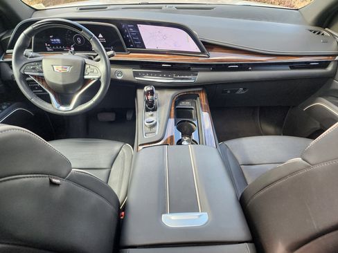 Used 2023 Cadillac Escalade ESV Premium Luxury w/ Performance Package image 20